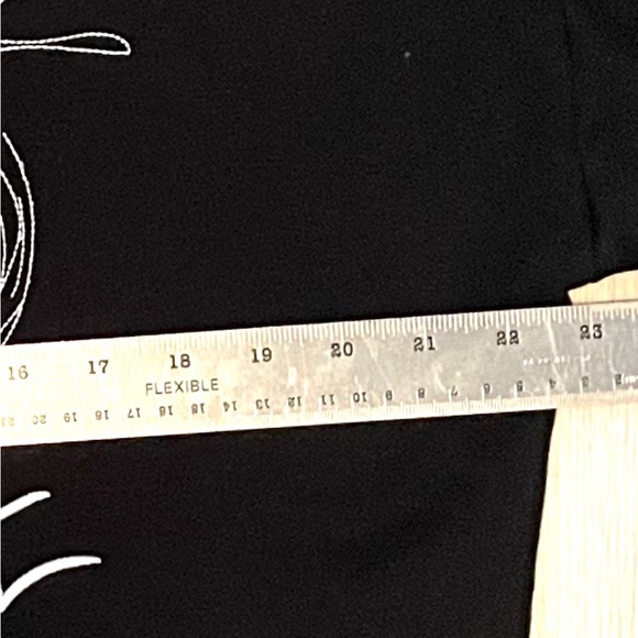 Disney Reversible Sweatshirt Nightmare Before Christmas - Picture 5 of 7